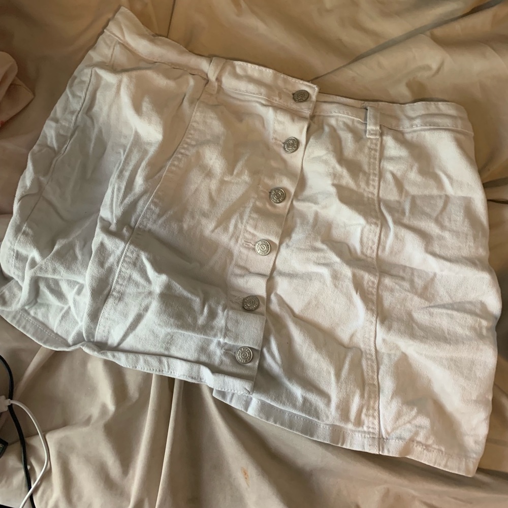 Hot Kiss button down miniskirt size XL